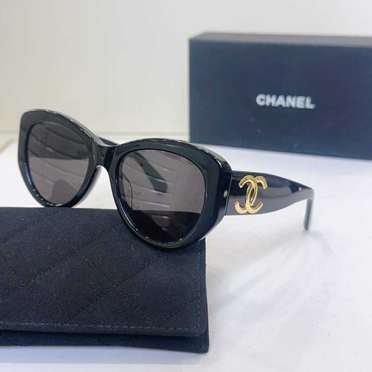 Picture of Chanel Sunglasses _SKUfw77096567fw
